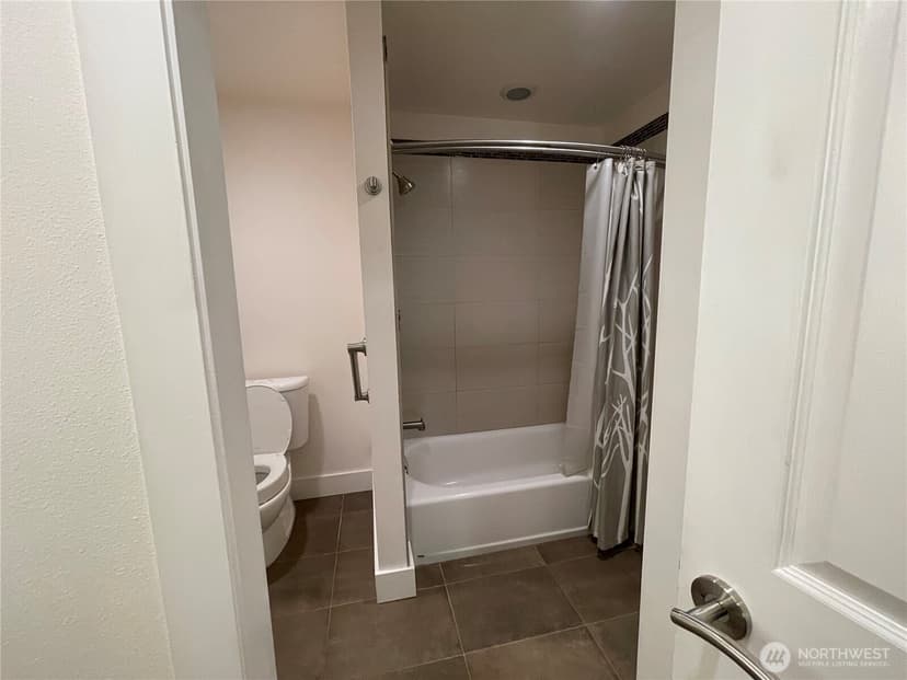 Property photo for 8456 Landing Lane SE, Port Orchard photo 32