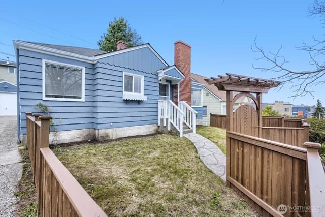 Property photo for 4731 35th Avenue SW, Seattle photo 2