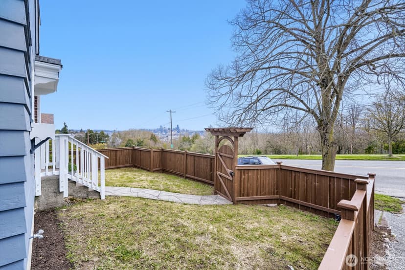 Property photo for 4731 35th Avenue SW, Seattle photo 26