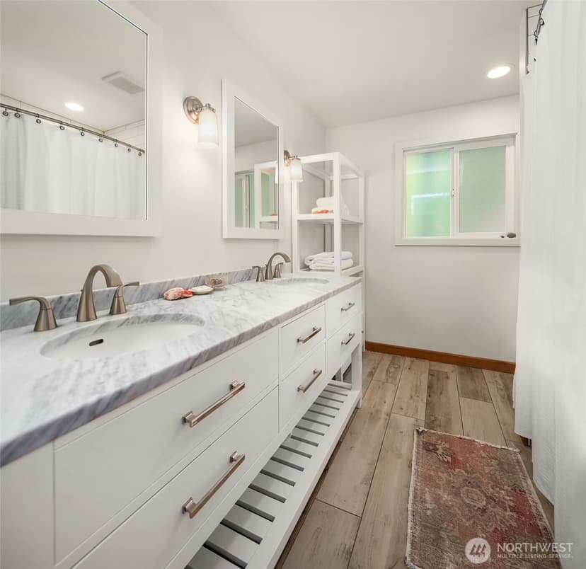 Property photo for 27518 Sandy Shores Drive SW, Vashon photo 22