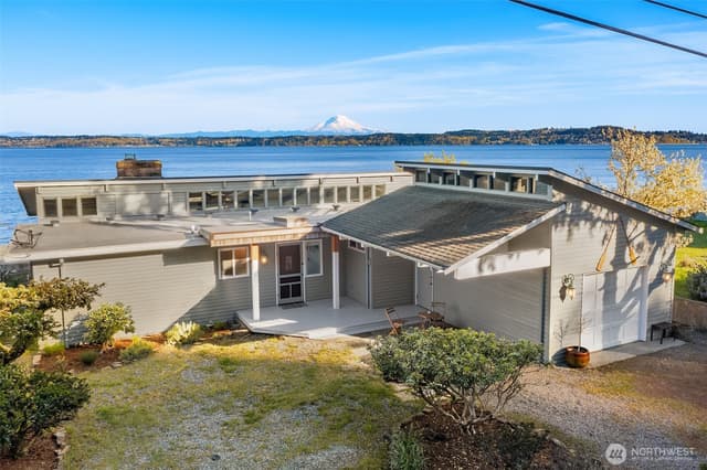 Property photo for 27518 Sandy Shores Drive SW, Vashon photo 5