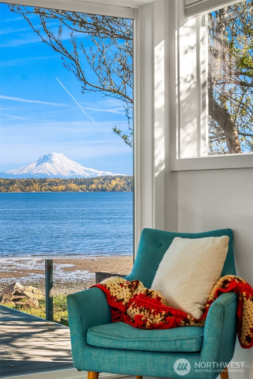 Property photo for 27518 Sandy Shores Drive SW, Vashon photo 17