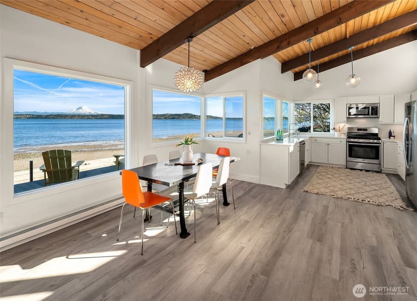 Property photo for 27518 Sandy Shores Drive SW, Vashon photo 12