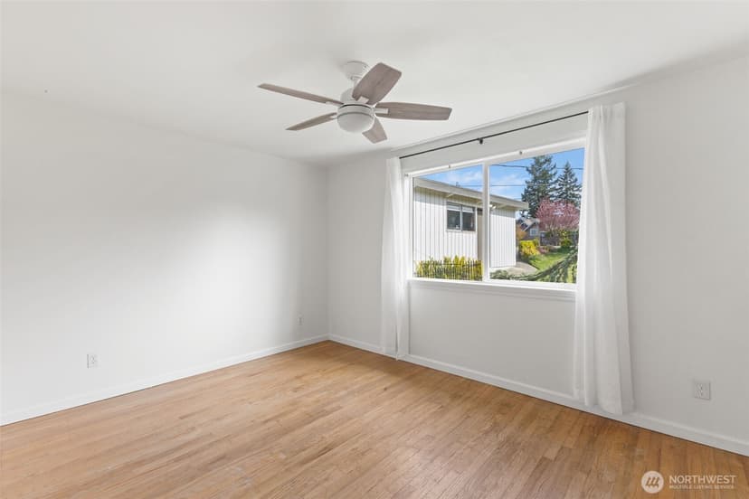 Property photo for 3118 Deer Island Drive E, Lake Tapps photo 13