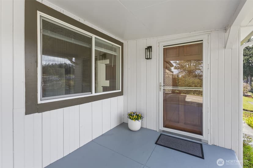 Property photo for 3118 Deer Island Drive E, Lake Tapps photo 18