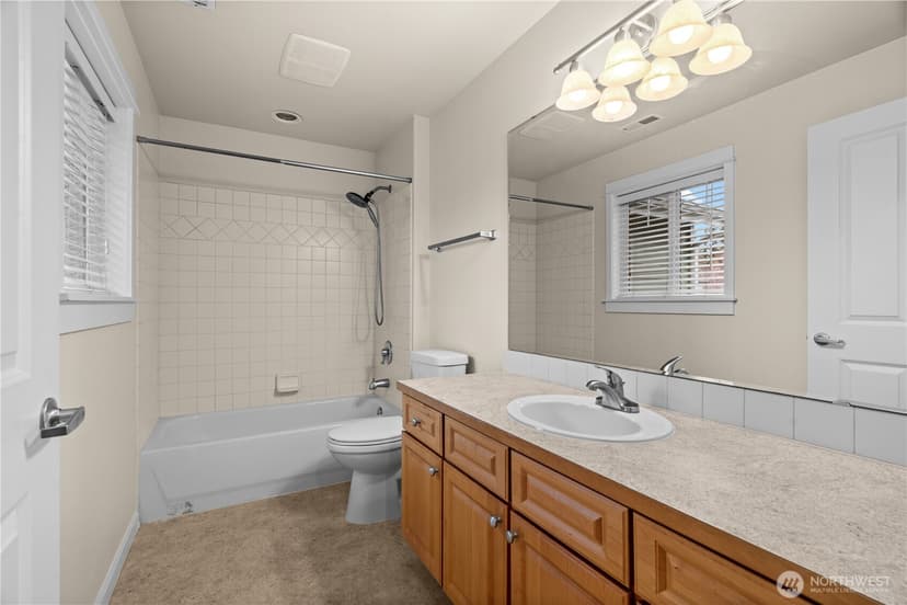 Property photo for 10700 SE 260th Street #A103, Kent photo 13