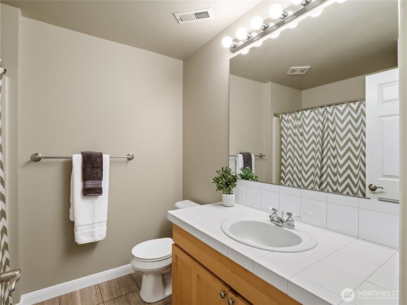 Property photo for 23919 SE 8th Place, Sammamish photo 34