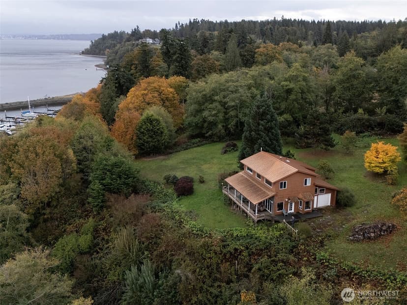 Property photo for 26 E Port Gardner Dr, Everett photo 26