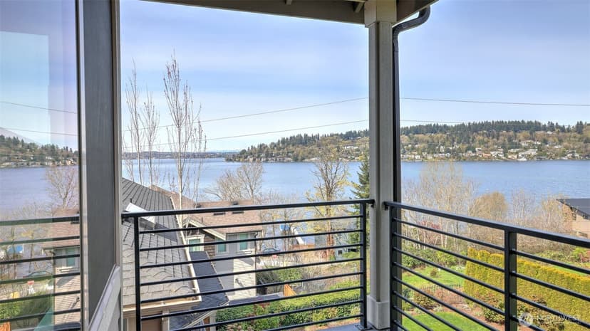 Property photo for 3319 Burnett Avenue N, Renton photo 33