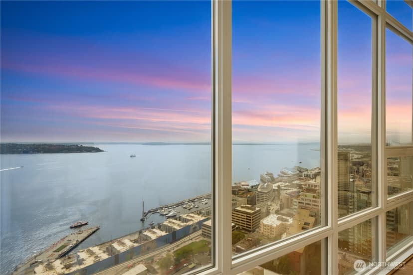 Property photo for 121 Stewart Street #3504, Seattle photo 8