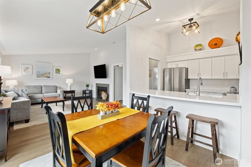 Property photo for 210 Mountain Park Boulevard SW #F303, Issaquah photo 21