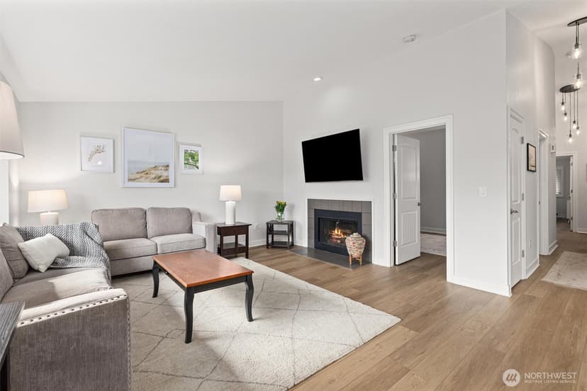 Property photo for 210 Mountain Park Boulevard SW #F303, Issaquah photo 22