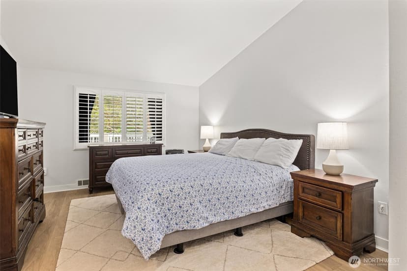 Property photo for 210 Mountain Park Boulevard SW #F303, Issaquah photo 14