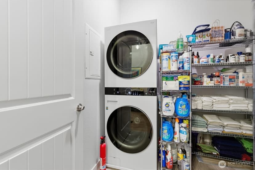 Property photo for 210 Mountain Park Boulevard SW #F303, Issaquah photo 9