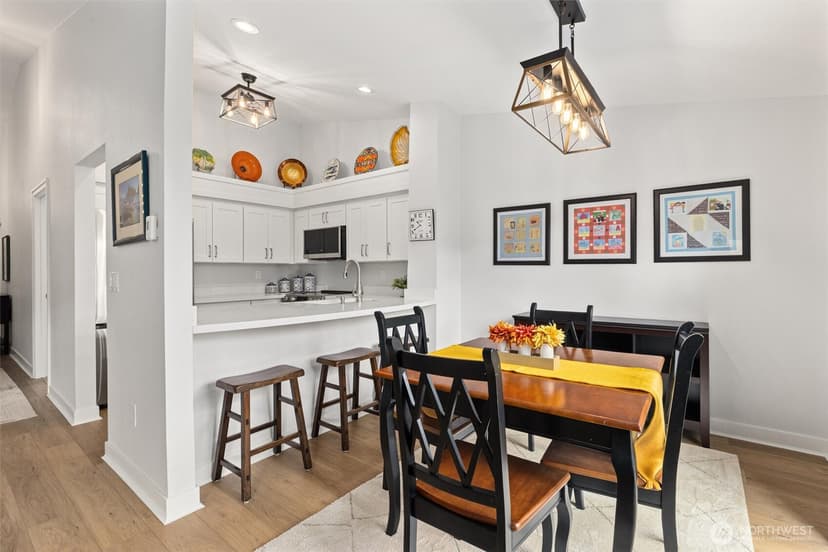Property photo for 210 Mountain Park Boulevard SW #F303, Issaquah photo 20