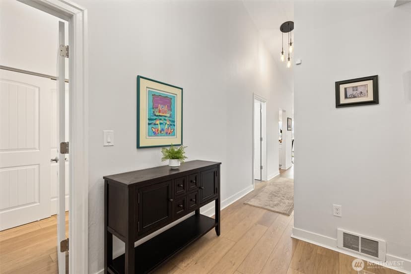 Property photo for 210 Mountain Park Boulevard SW #F303, Issaquah photo 11