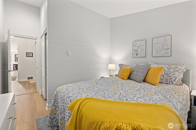 Property photo for 210 Mountain Park Boulevard SW #F303, Issaquah photo 13