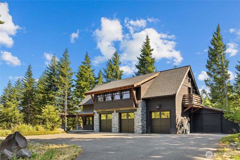 Property photo for 190 Orphan Nugget Lane, Cle Elum photo 2