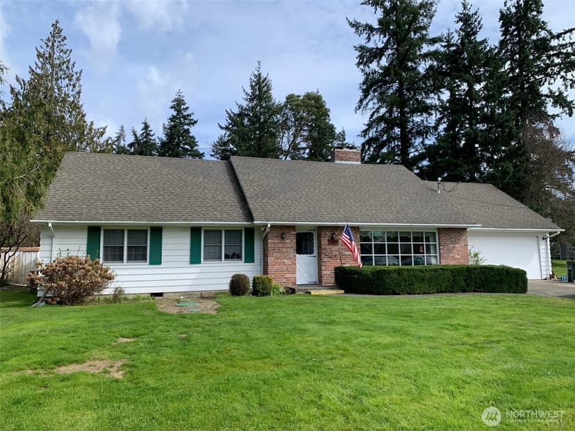 Property photo for 6205 36th Avenue E, Tacoma photo 2