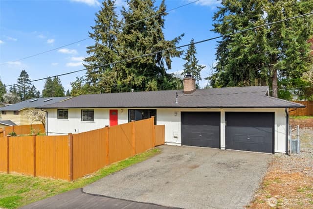 Property photo for 316 S 308th Street, Federal Way photo 2