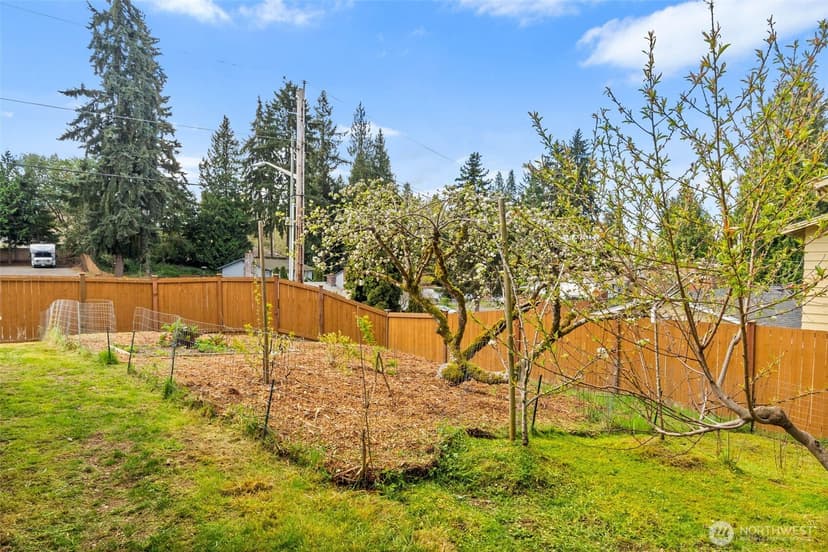 Property photo for 316 S 308th Street, Federal Way photo 34