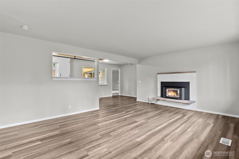 Property photo for 316 S 308th Street, Federal Way photo 9