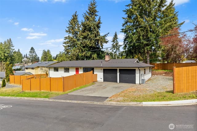 Property photo for 316 S 308th Street, Federal Way photo 4