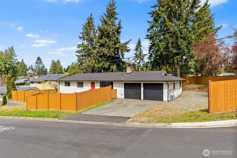 Property photo for 316 S 308th Street, Federal Way photo 4