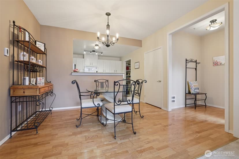 Property photo for 22537 SE 38th Terrace #1426, Issaquah photo 10