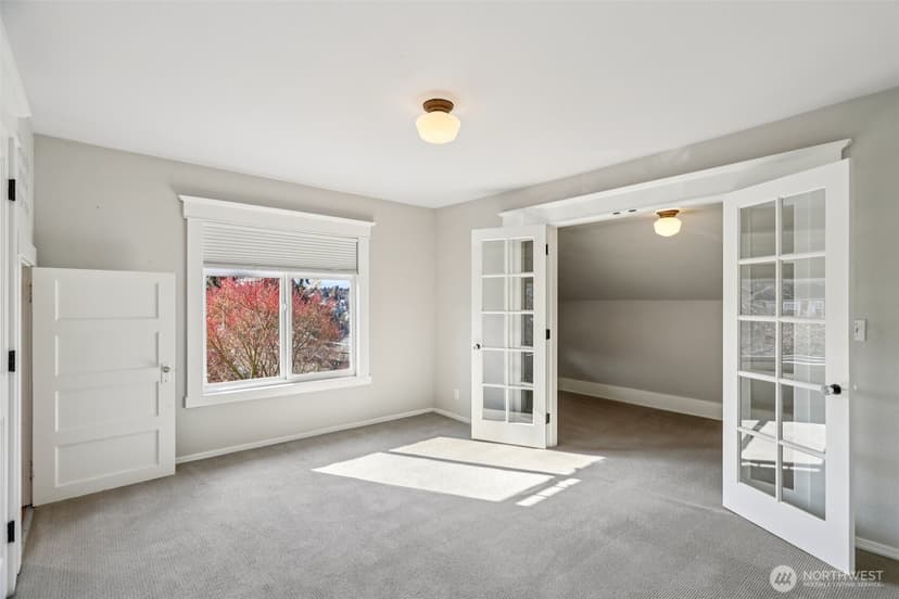 Property photo for 1606 33rd Avenue, Seattle photo 17