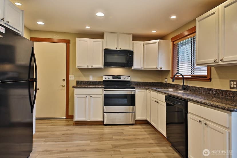 Property photo for 7875 Mortland Drive, Clinton photo 17