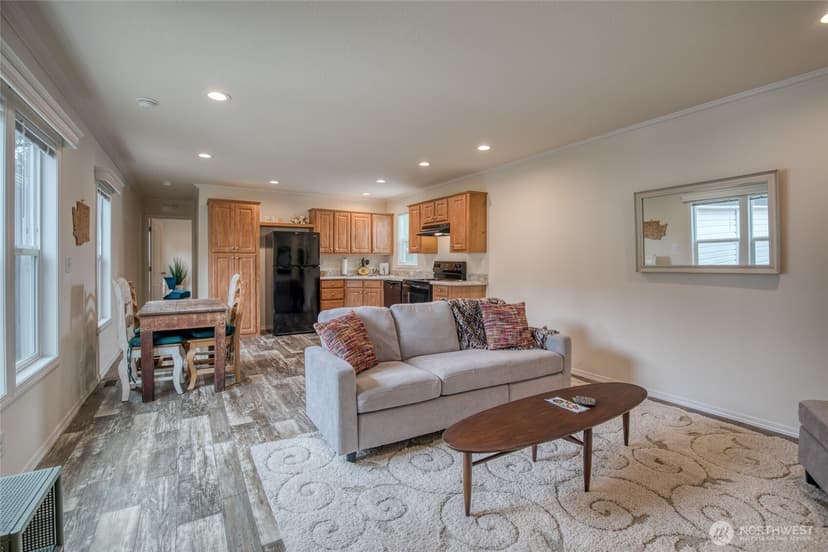 Property photo for 810 Magellan Avenue NE, Ocean Shores photo 2