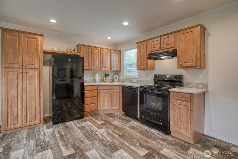 Property photo for 810 Magellan Avenue NE, Ocean Shores photo 7