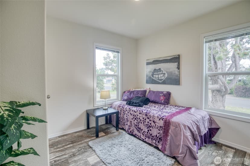 Property photo for 810 Magellan Avenue NE, Ocean Shores photo 17