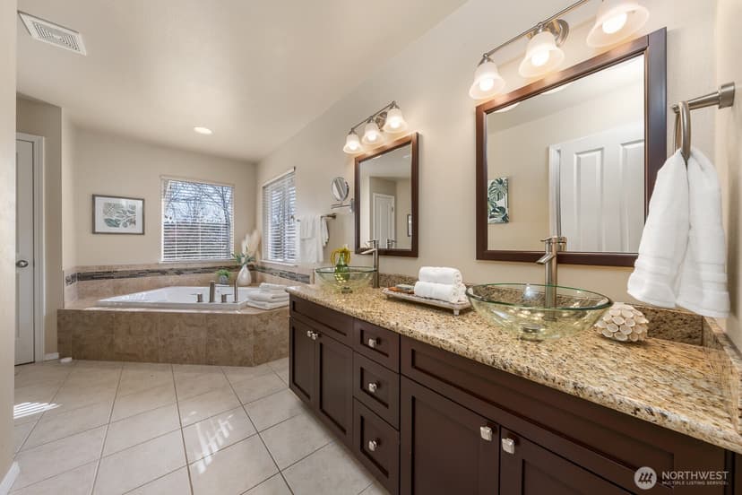 Property photo for 23007 NE 144th Street, Woodinville photo 13