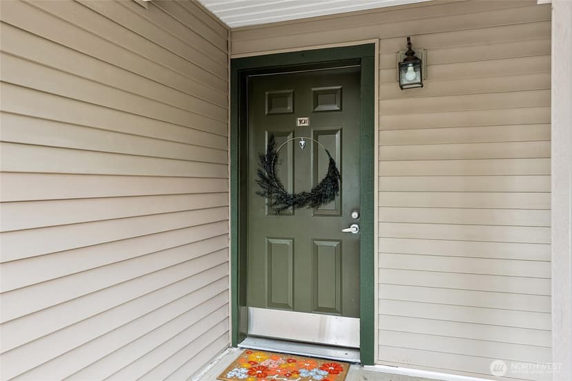 Property photo for 11215 NE 128th Street #L301, Kirkland photo 12