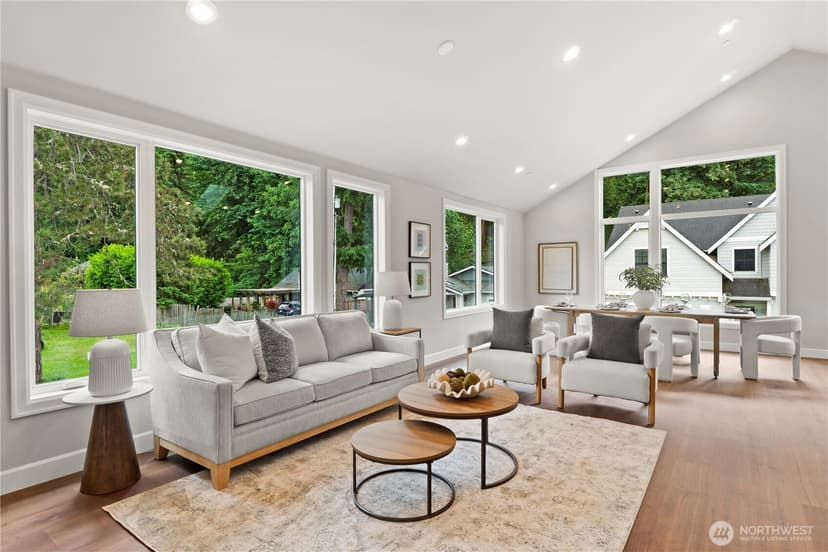 Property photo for 529 SE Bush Street #B, Issaquah photo 4