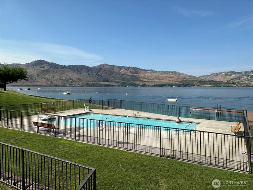 Property photo for 211 Pinnacle Place, Chelan photo 10
