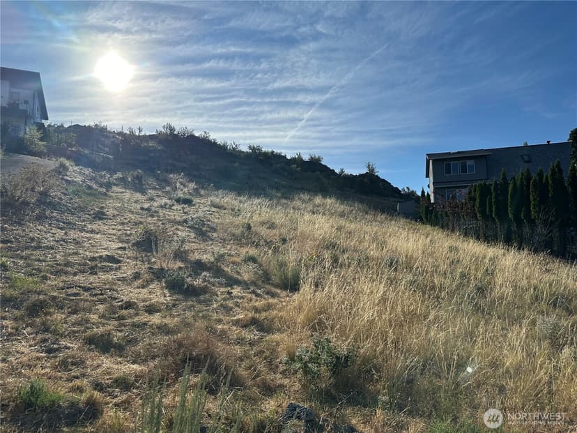 Property photo for 211 Pinnacle Place, Chelan photo 5