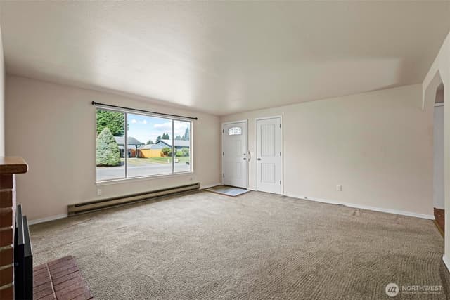 Property photo for 9017 57th Drive NE, Marysville photo 5