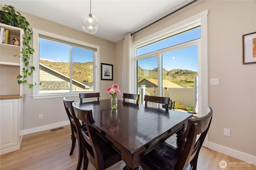 Property photo for 452 Spring View Place, Chelan photo 9