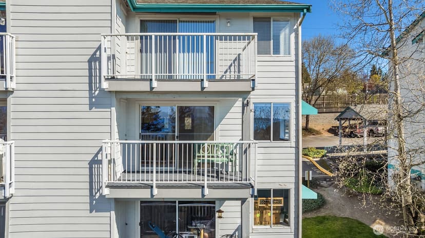 Property photo for 28602 16th Avenue S #301, Federal Way photo 15