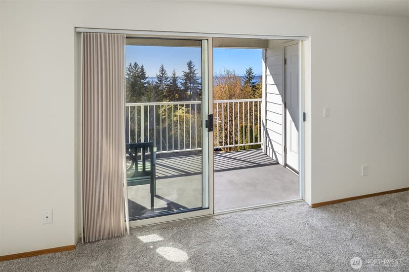 Property photo for 28602 16th Avenue S #301, Federal Way photo 14