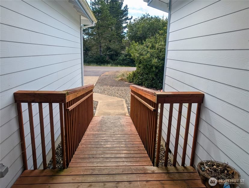Property photo for 258 N Razor Clam Drive SW, Ocean Shores photo 6