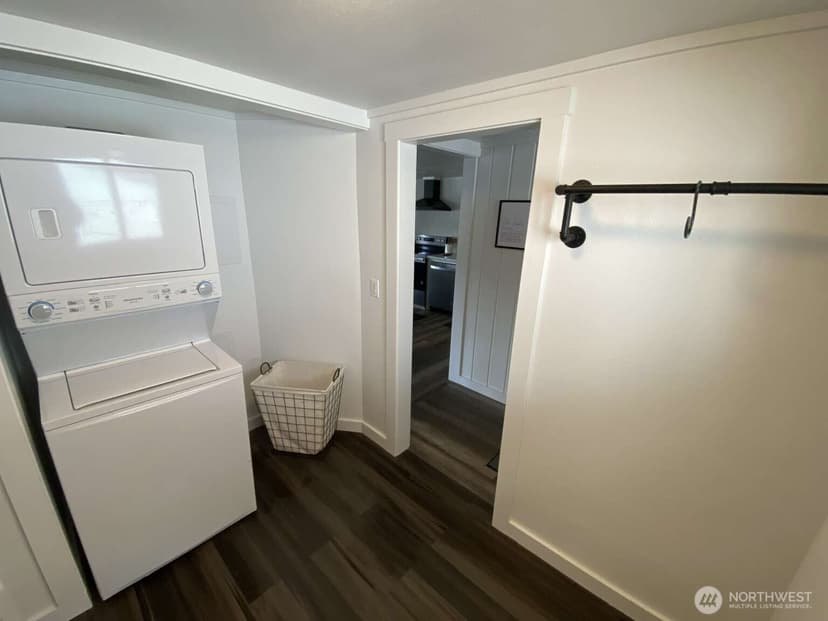 Property photo for 2319 SW Lake Roesiger Road, Snohomish photo 25