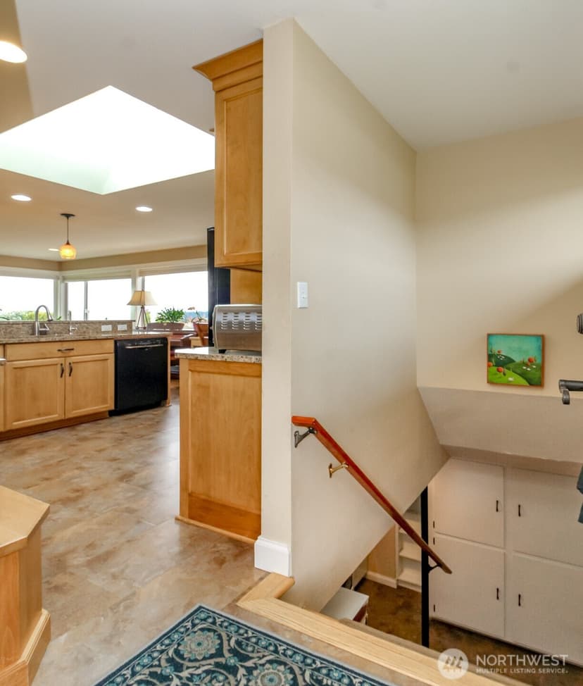 Property photo for 953 S Mountain View Avenue, Tacoma photo 27
