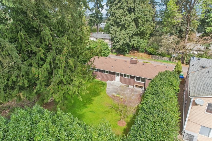 Property photo for 1223 N 188th Street, Shoreline photo 23