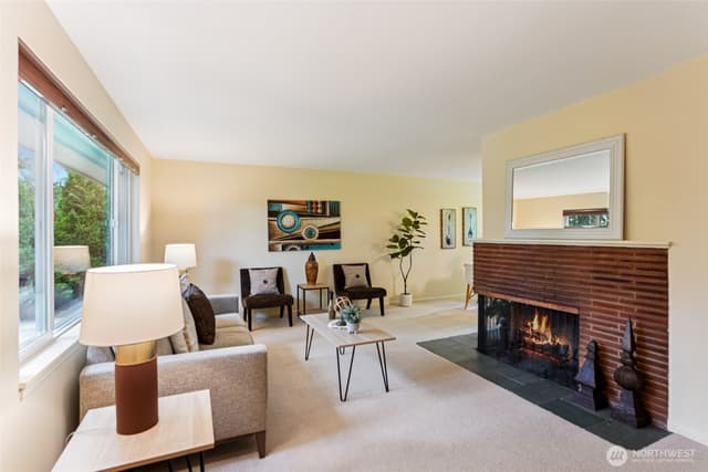 Property photo for 1223 N 188th Street, Shoreline photo 3