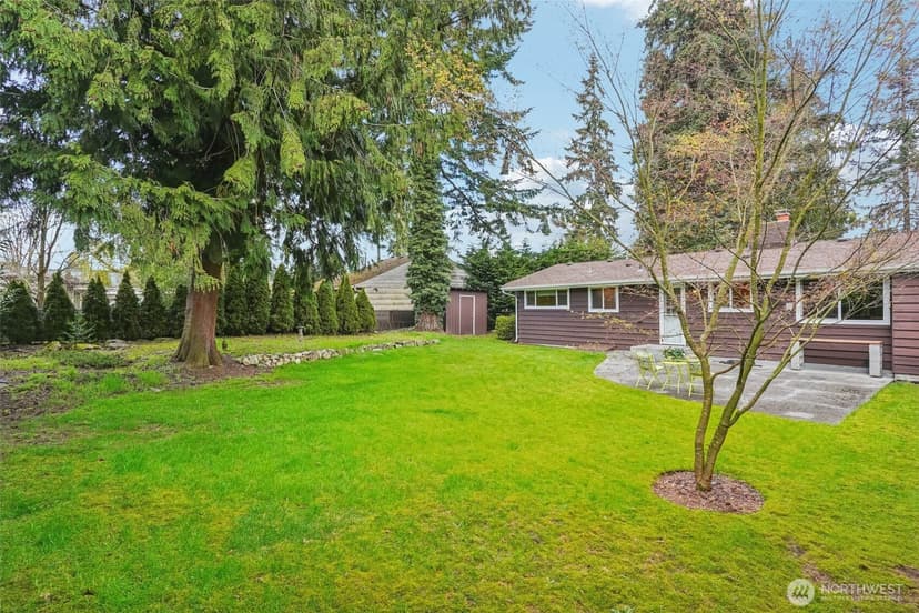 Property photo for 1223 N 188th Street, Shoreline photo 19