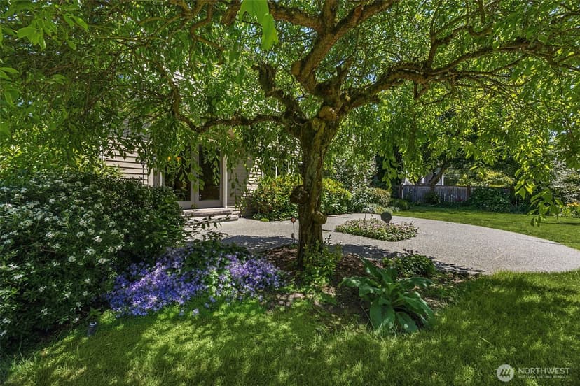 Property photo for 255 SW 194th Place, Normandy Park photo 31